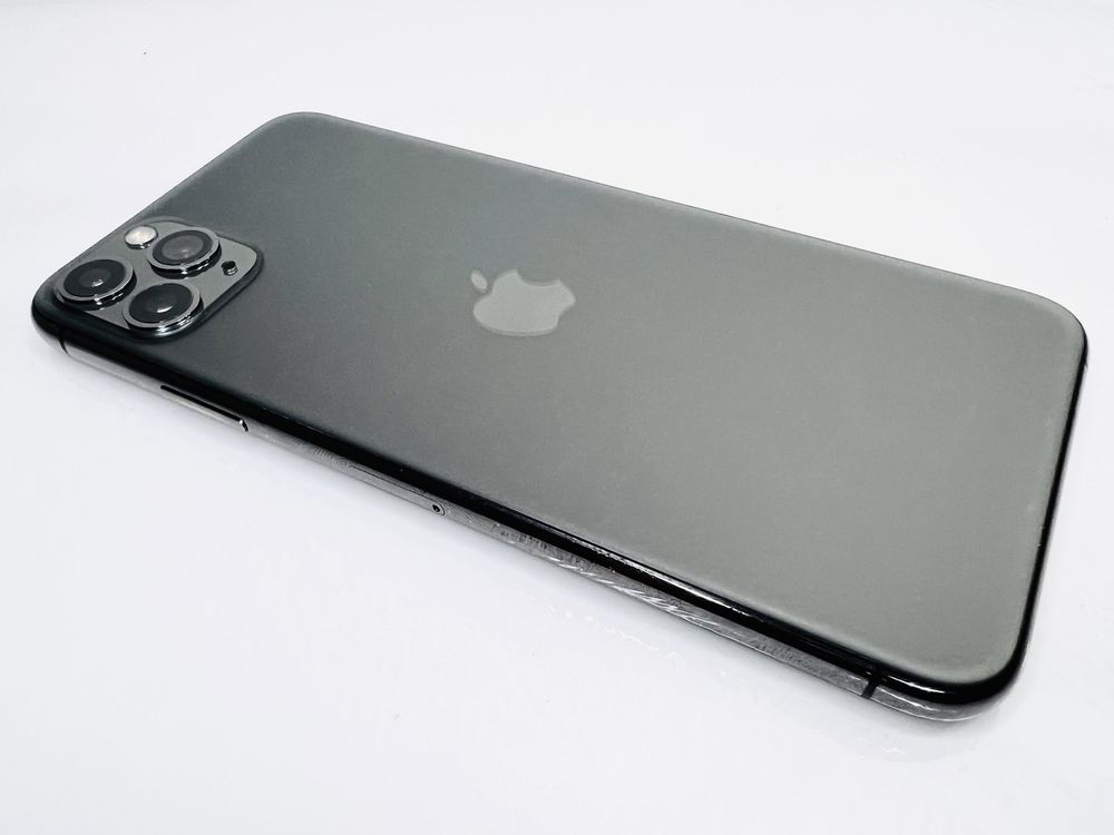Apple iPhone 11 Pro Max 256GB Space Gray Перфектен! Гаранция!