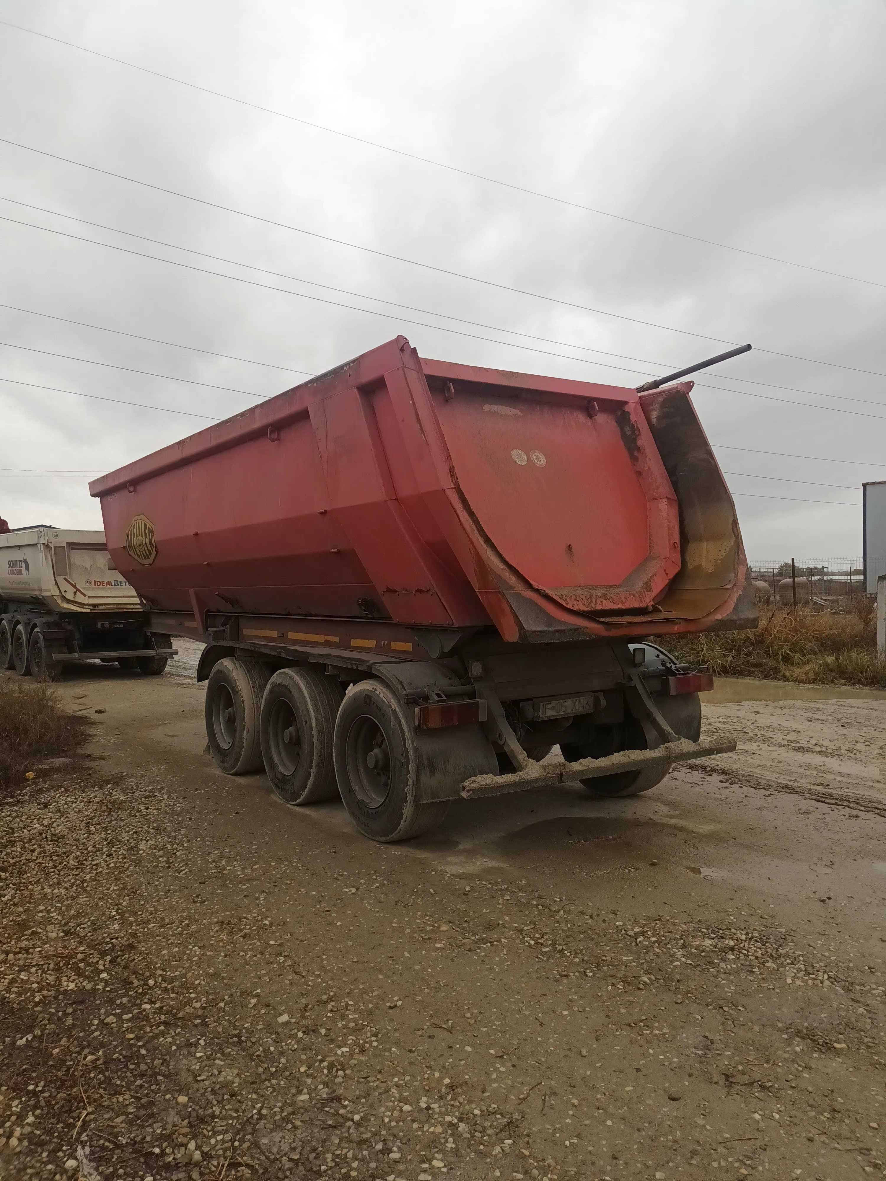 Semiremorci de vânzare plus cap tractor man