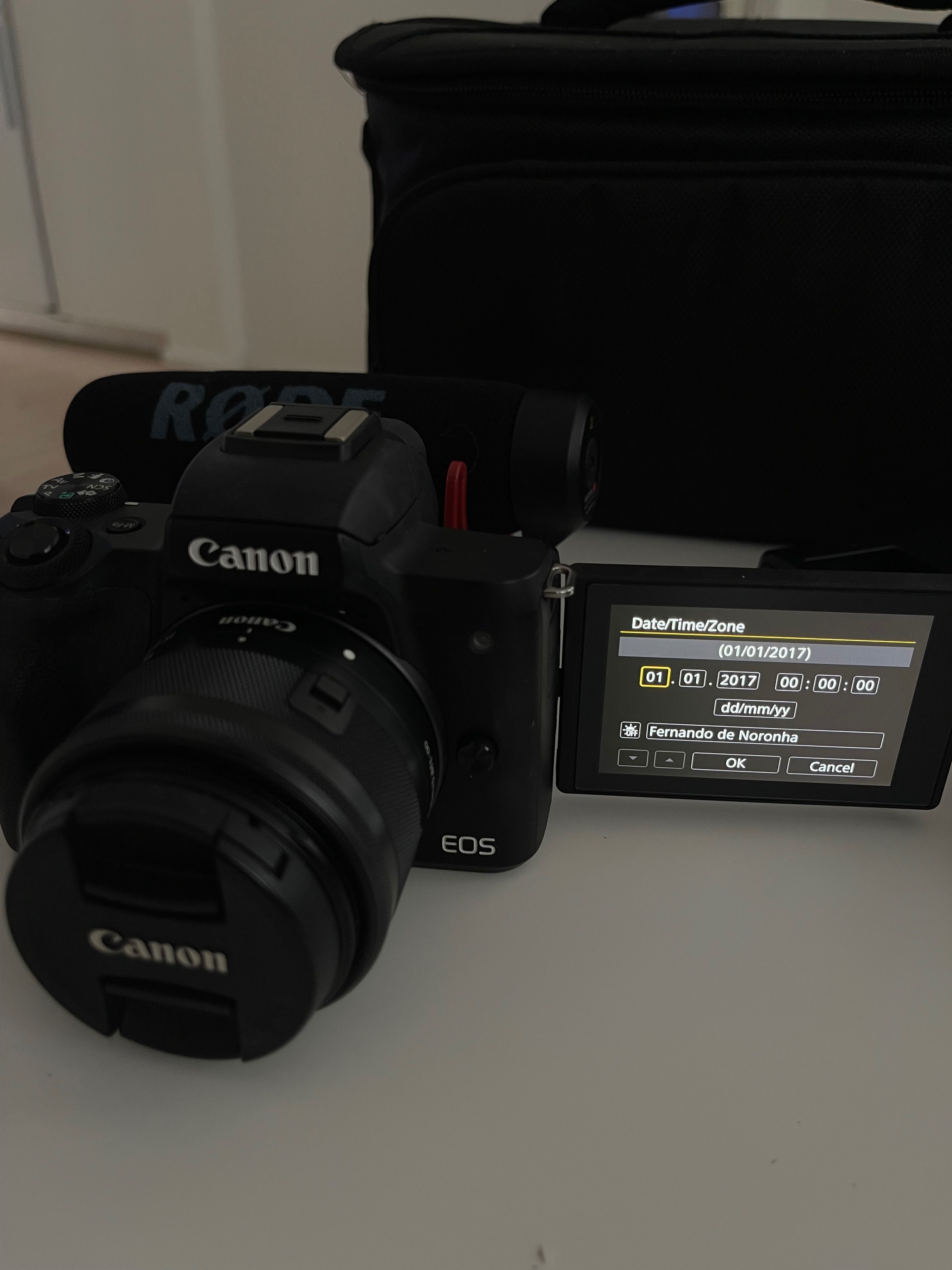 Фотоапарат Canon EOS M50 Комплект