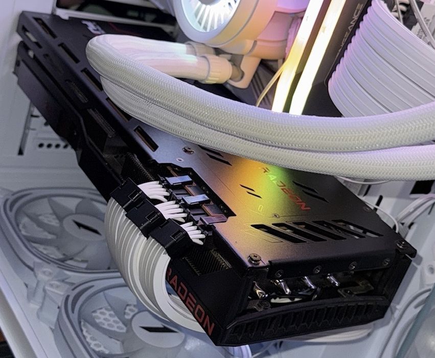 Sapphire Radeon RX 7900 XTX Pulse 24GB