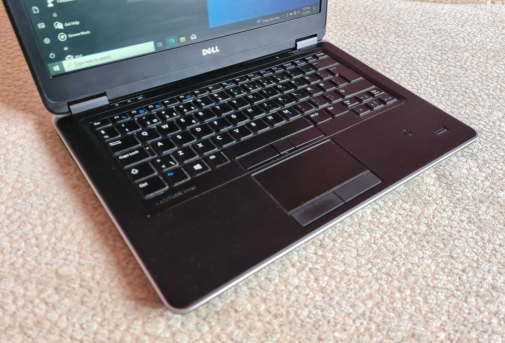 Laptop Dell E7440 14" Full HD, i7-4600u, 8 GB Ram, SSD 256 GB, Sim 4G