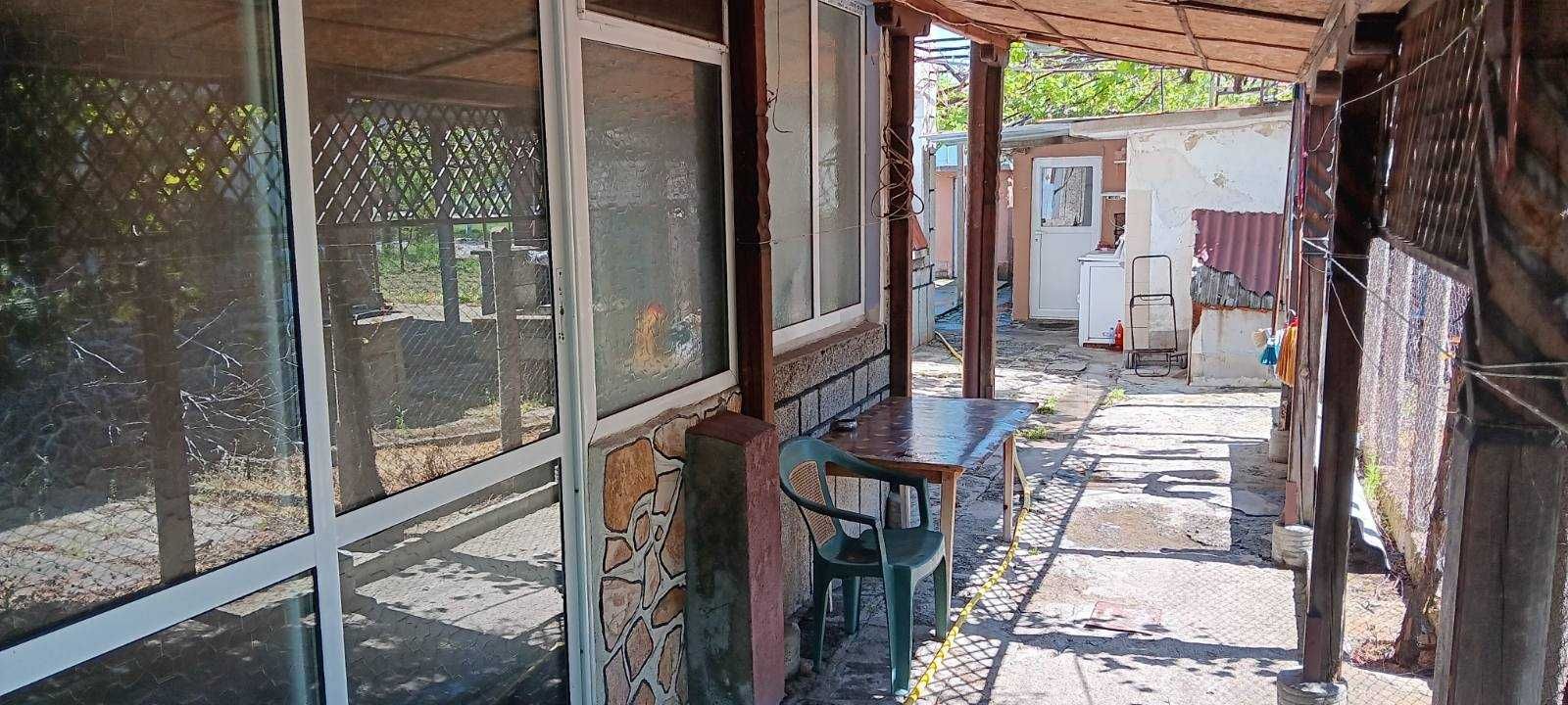 Двуетажна къща в Гълъбово