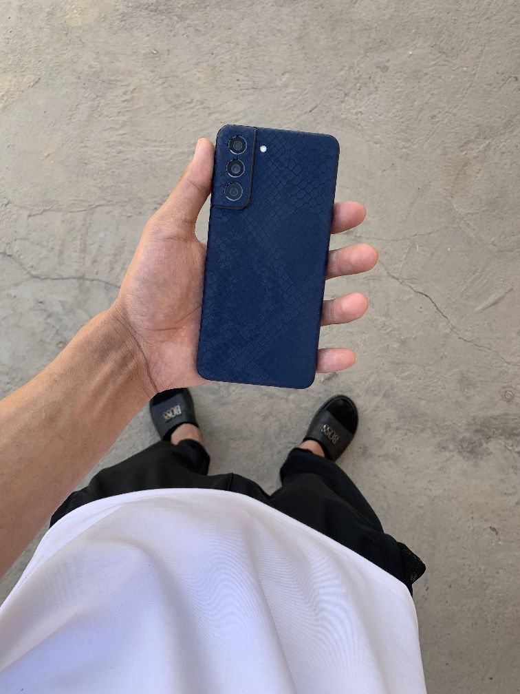 Samsung S21 FE 230$