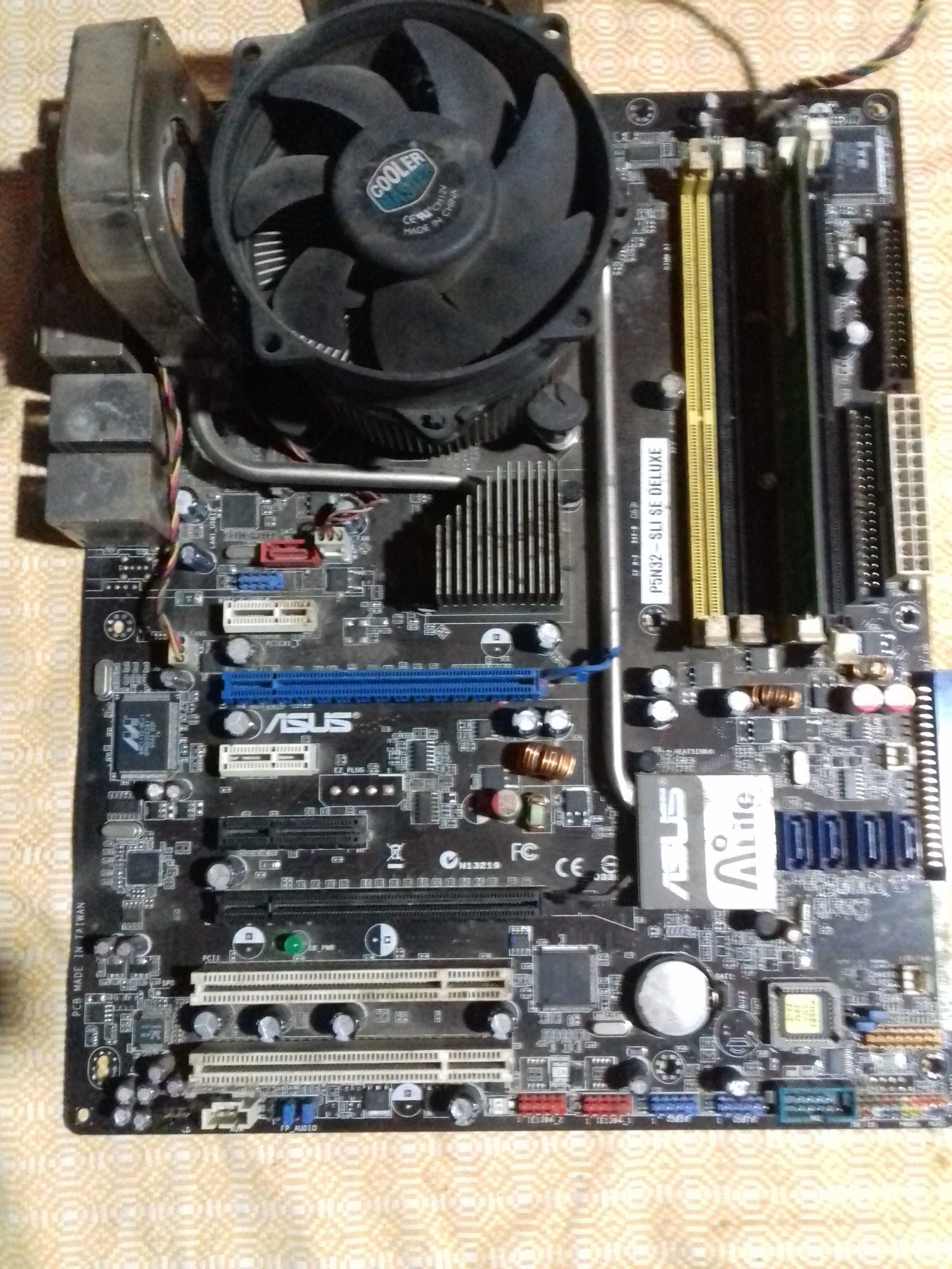 placa de baza+procesor+ram 100 roni