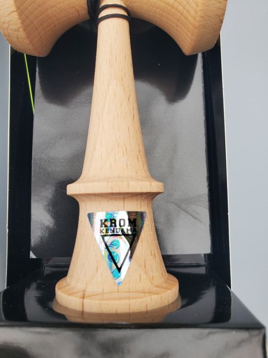 Kendama Krom Pop originala