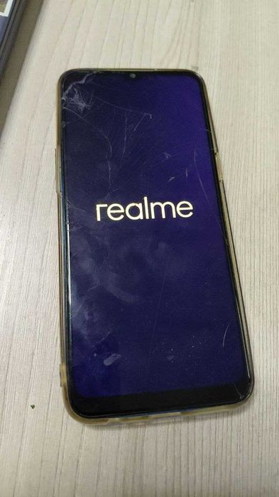 Продам телефон Realme C3