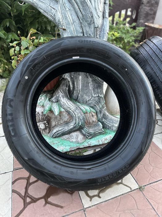 Продам резину летнию