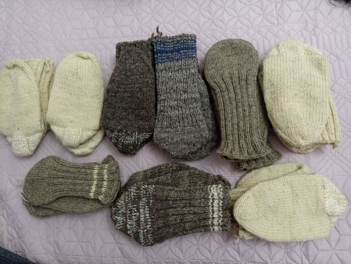 Вълнени плетени чорапи и терлици