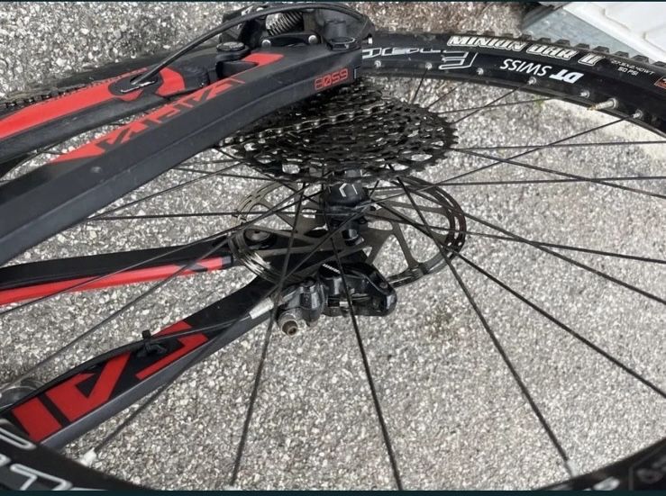 Yt Capra 2017 година М размер