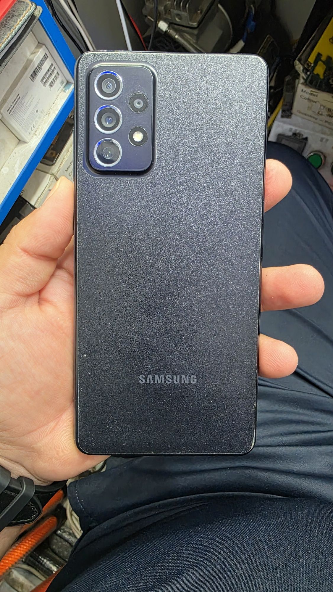 Samsung a72 128G
