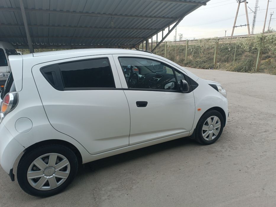 Spark 2012 yil 314000ming yurgan 30%kraskasi bor
