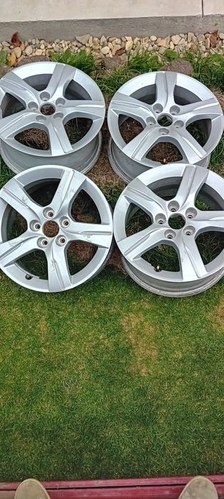 cauciucuri   M+S  185/65/15  205/55/16   205/60/16   205/50/17