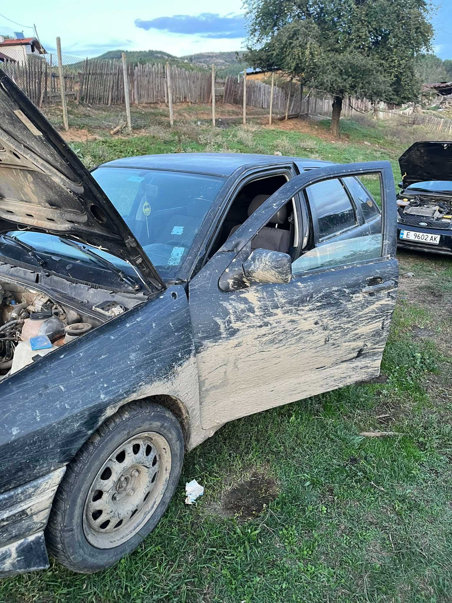 Seat Ibiza на части