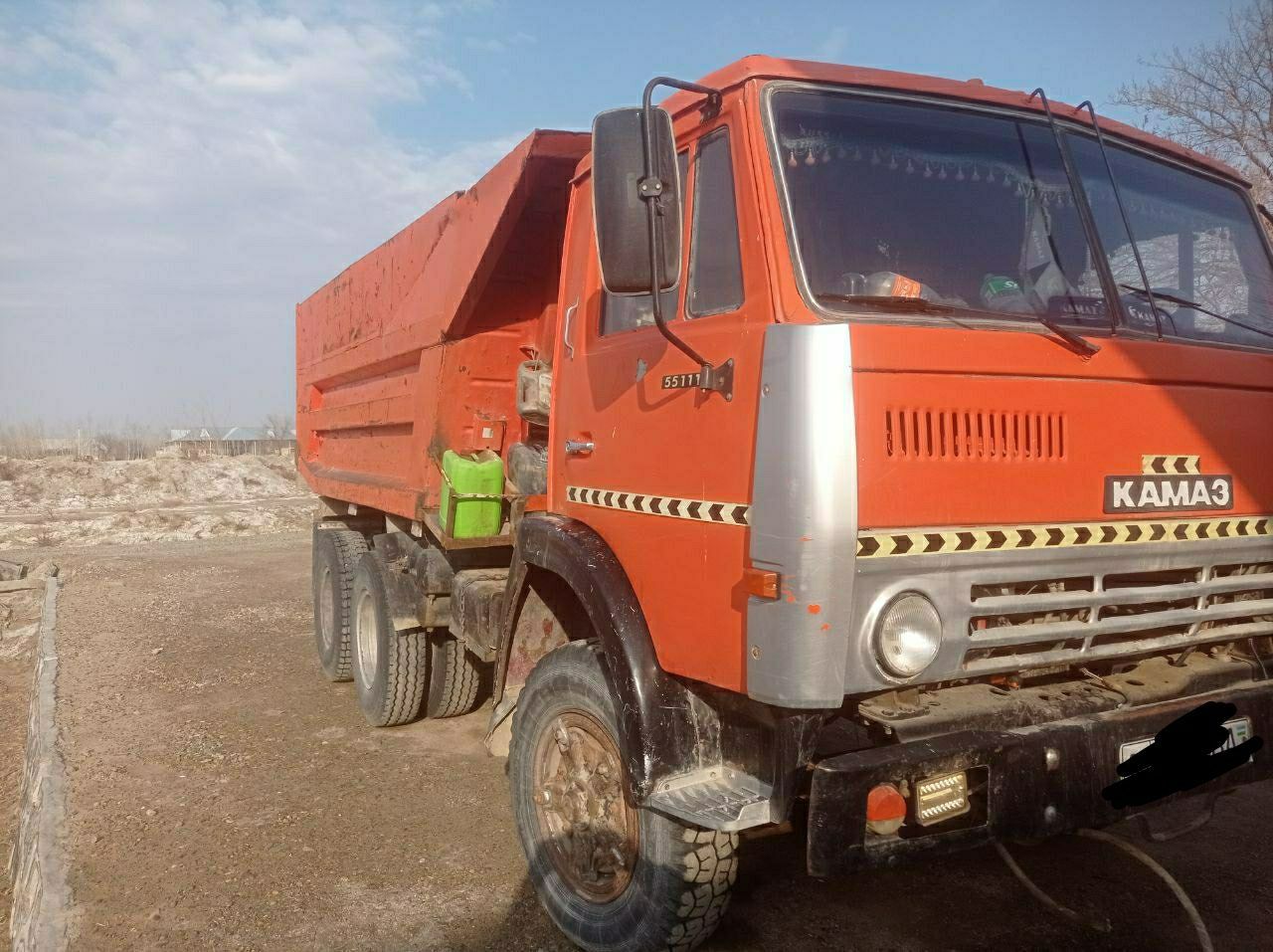 Kamaz samasval sotiladi