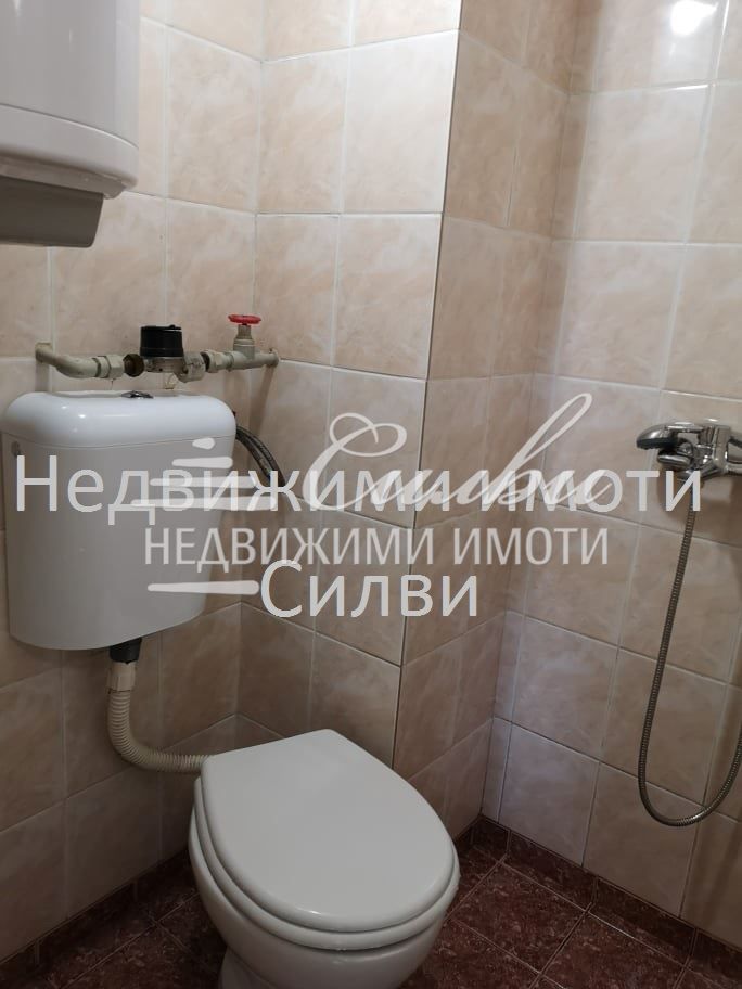 Дава се под наем Магазин в Шумен, Център - 55 кв.м за 475.83 € - Снимка #4