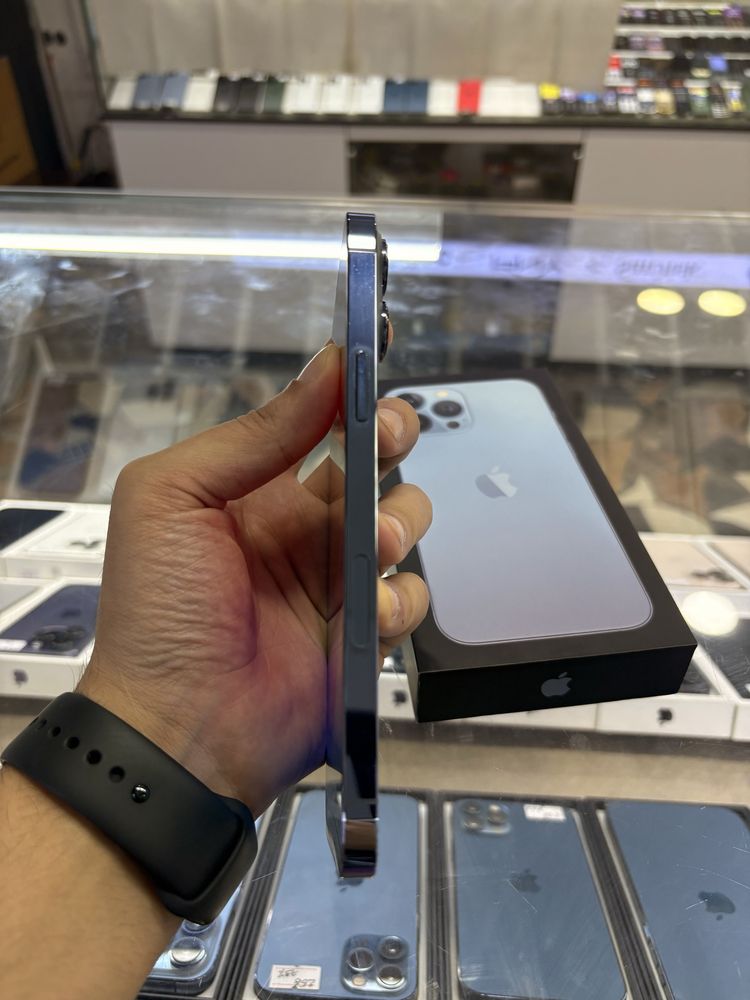 iPhone 13 Pro Max 256 gb blue