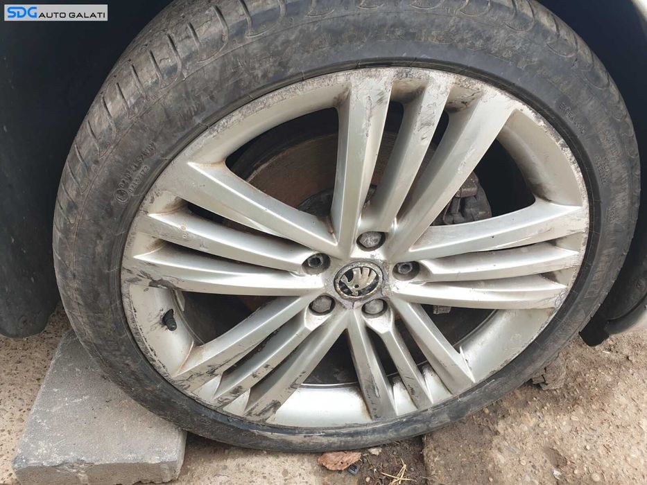 Set 4 Jante Roti Aliaj TRINITY 225 40 18 R18 5x112 Skoda Octavia 3 2013 - 2017 [C5374]