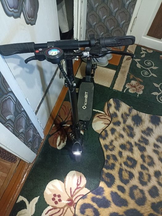 Электросамокат подростковый