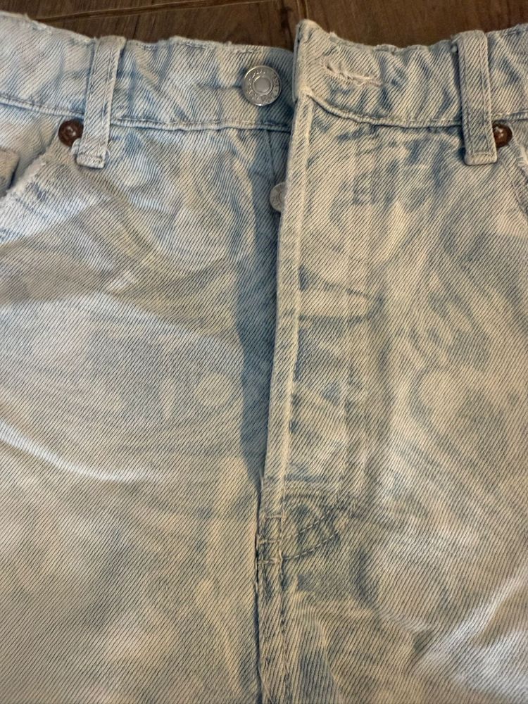 Къси дънкови панталонки Zara и др.