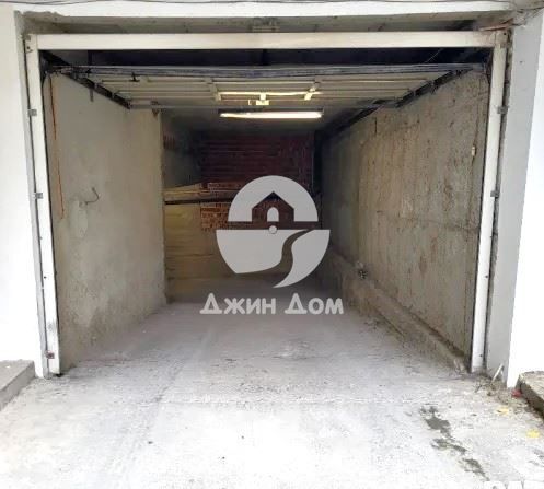 Гараж 26 кв. м в гр. Несебър