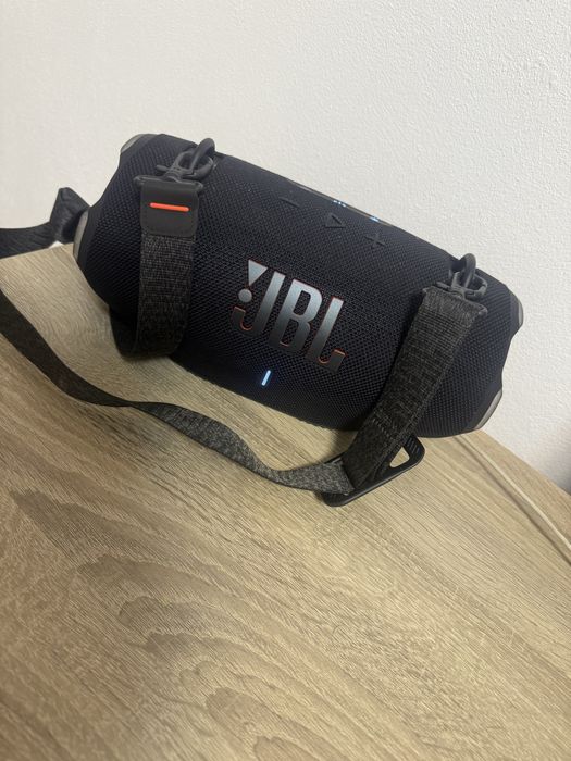 Boxa JBL Extreme 4