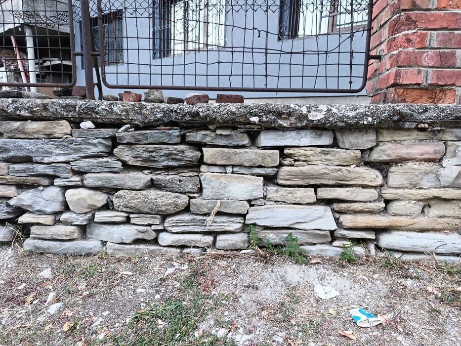 Камъни от/за дувар 2.5 куб. м. (цената е за куб. м.)