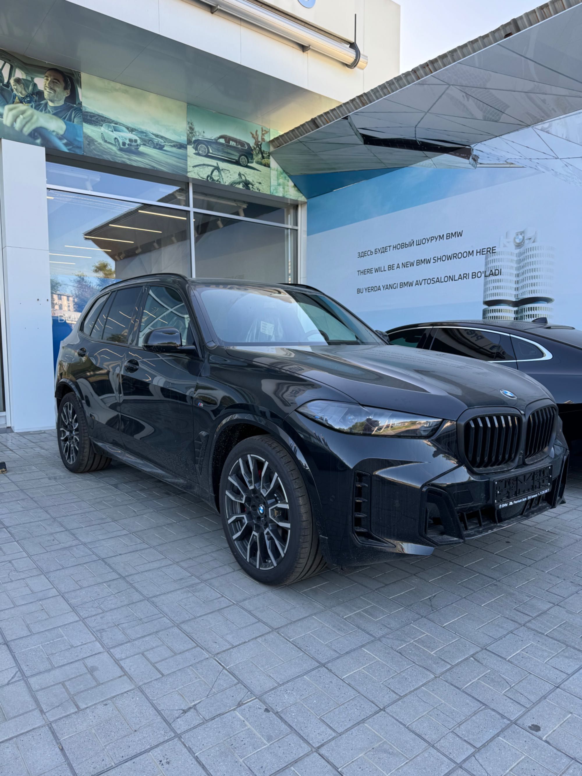 Продам BMW X5 xDrive 40i в наличии с Официальной гарантией