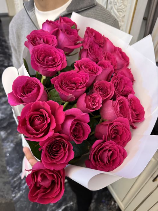 Продам 25 шт розы