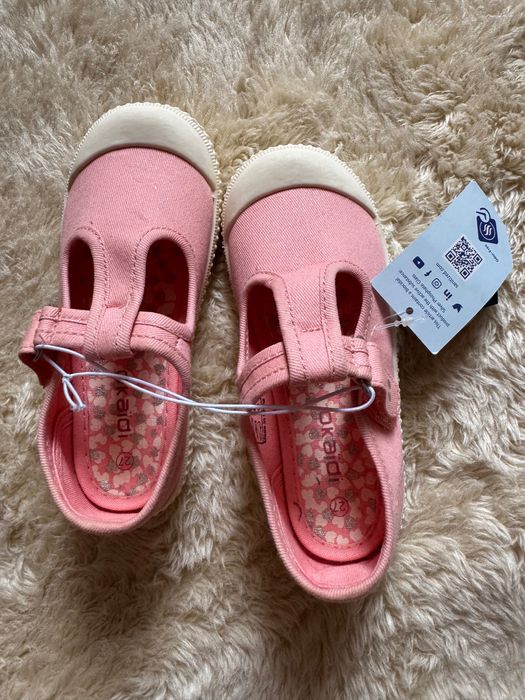 Боти Guess, обувки Okaidi за момиче