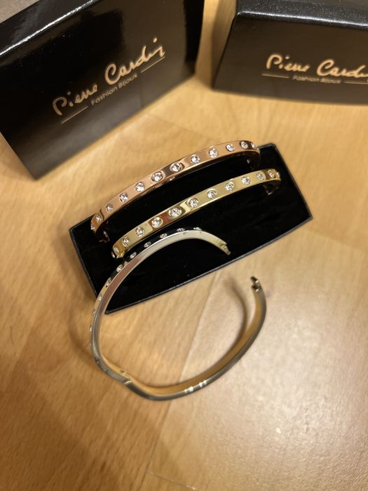 Комплект 3 гривни Pierre Cardin с кристали