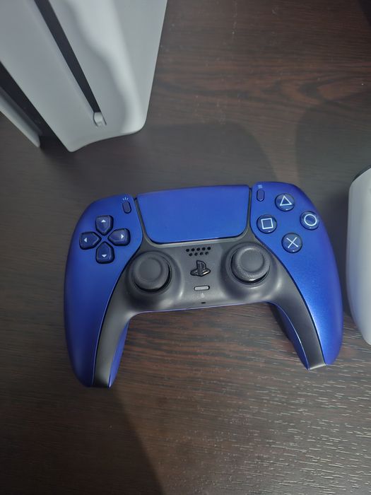Vând ps5 +2 manete +jocuri