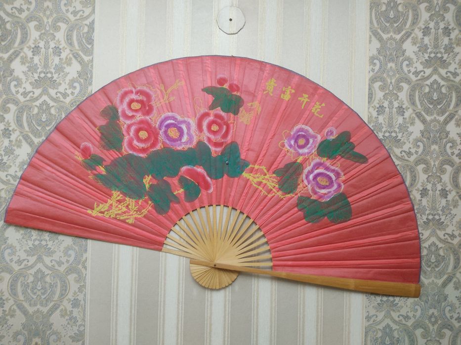 Продам веер.6000 тг