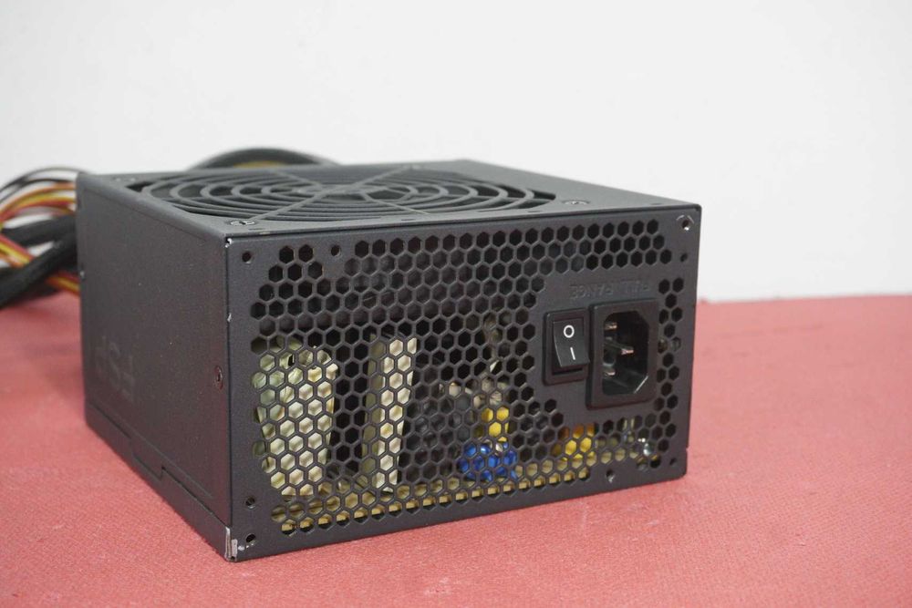 Захранване, PSU 750W FSP Raider 80+ Silver / Вкл.ДДС