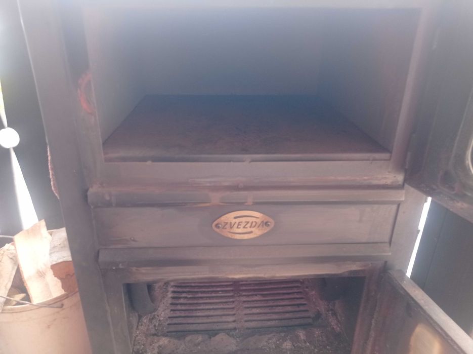 Камина звезда с фурна водна риза