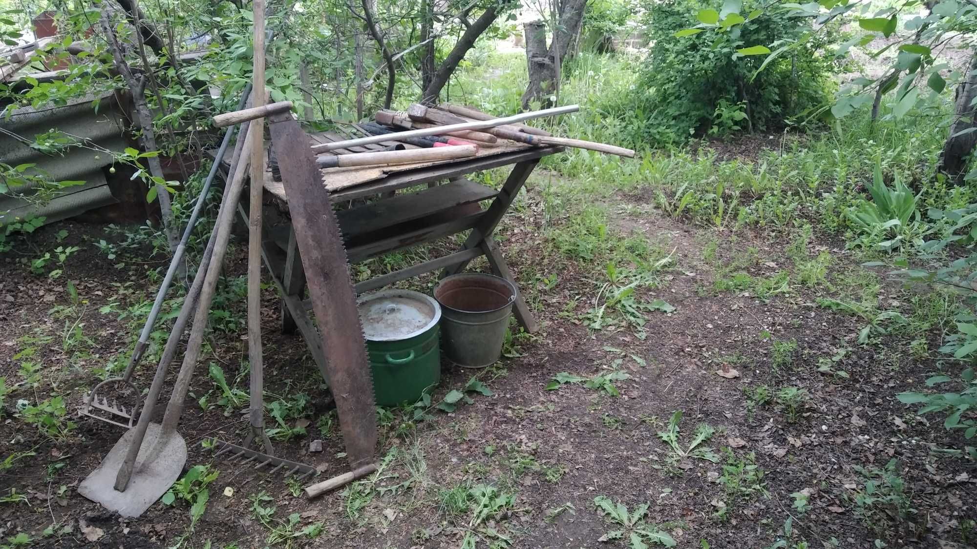 Садовые (огородные) инструменты и инвентарь СССР