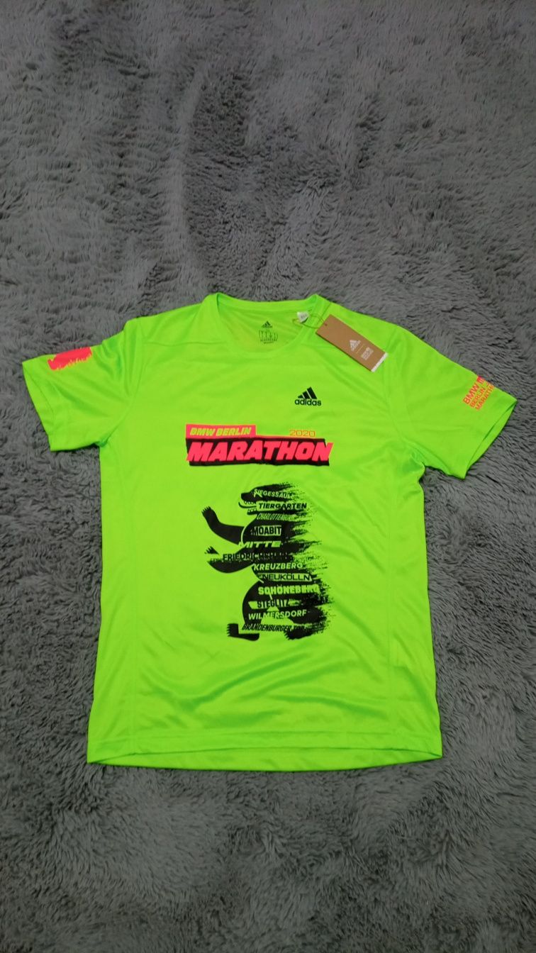 Tricou Adidas BMW Merlin Marathon 2020 .. Nou cu etichetă, mărimea