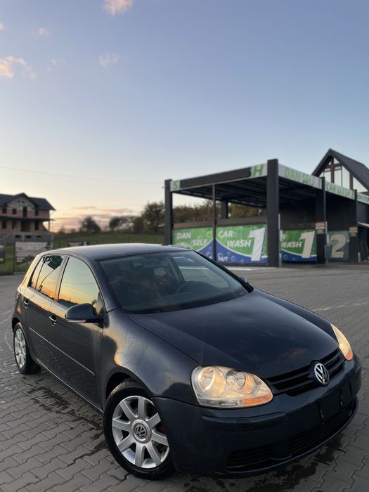 Vw golf 5 1.6 benzina