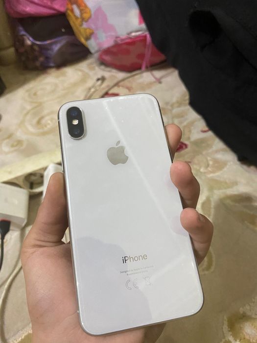 Айфон х 64 гб белом цвете в хорошем состоя