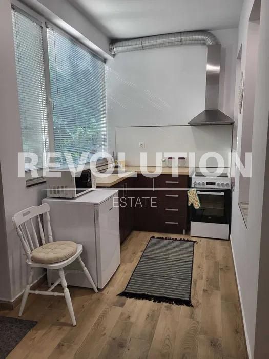 Дава се под наем Двустаен апартамент в Варна, Център - 60 кв.м за 600 € - Снимка #5