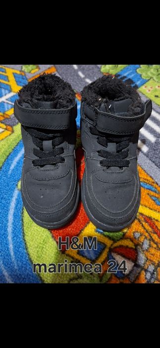 Încălțăminte second-hand