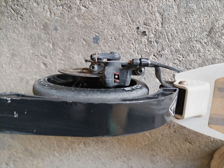 Byox тротинетка  подходяща за момиче или момче