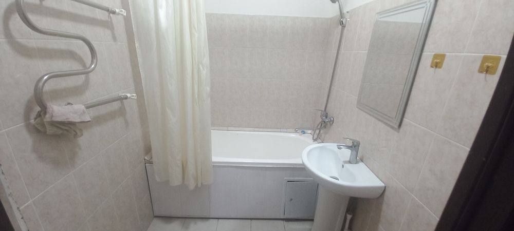 Yangihayot tumani 9-qurilish hududi. 2 xona kelishilsa hamma narsa qol