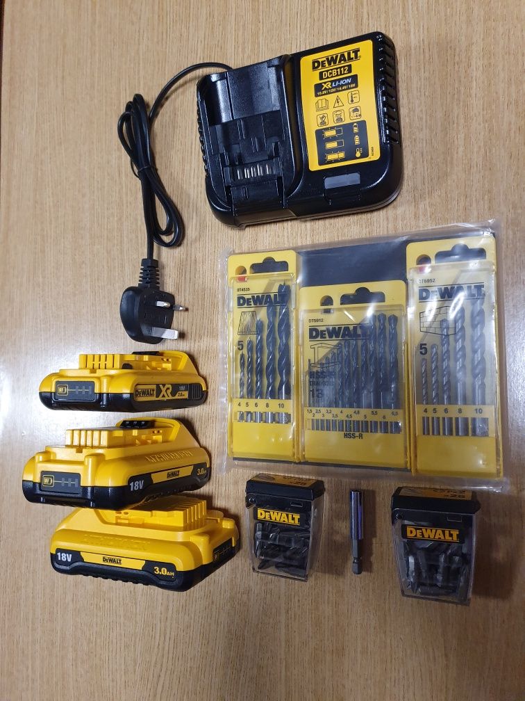 DeWalt Set : Percutie + Impact + Laser + Lanterna + accesorii