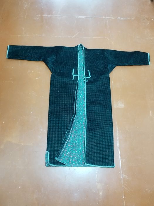 Продаётся чапан вельветовый детский