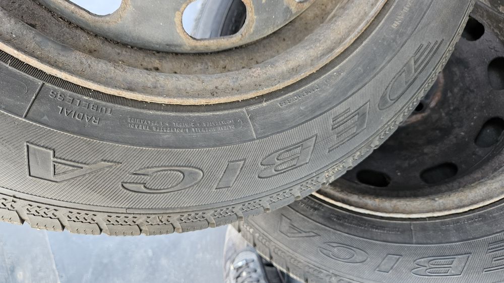 Гуми 195 65 15 дебика