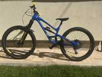 Yt capra custom L