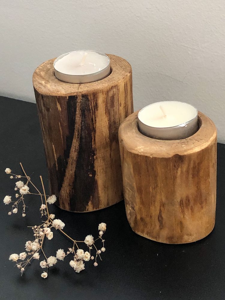 Ръчно изработени дървени свещници