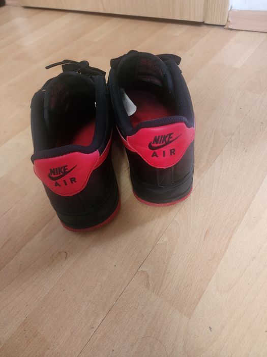 NIKE AIR FORCE 1 '07 - 42.5