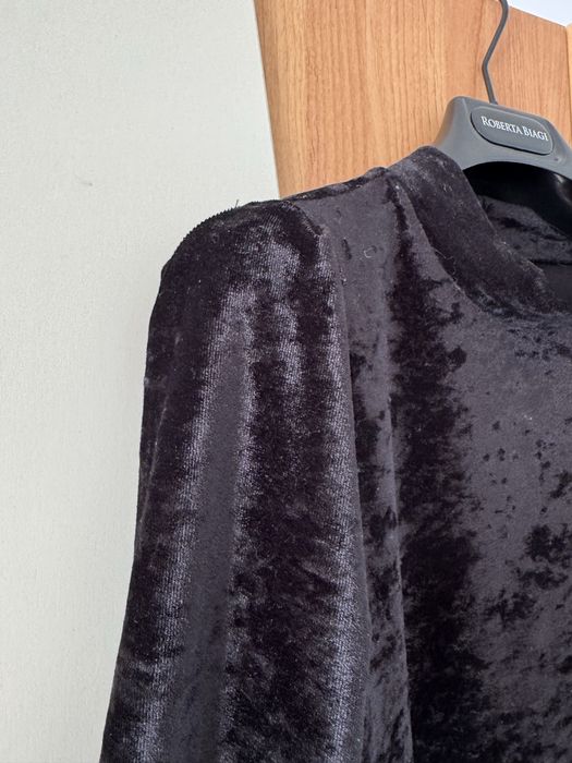 Дамски блузи ZARA H&Mи други