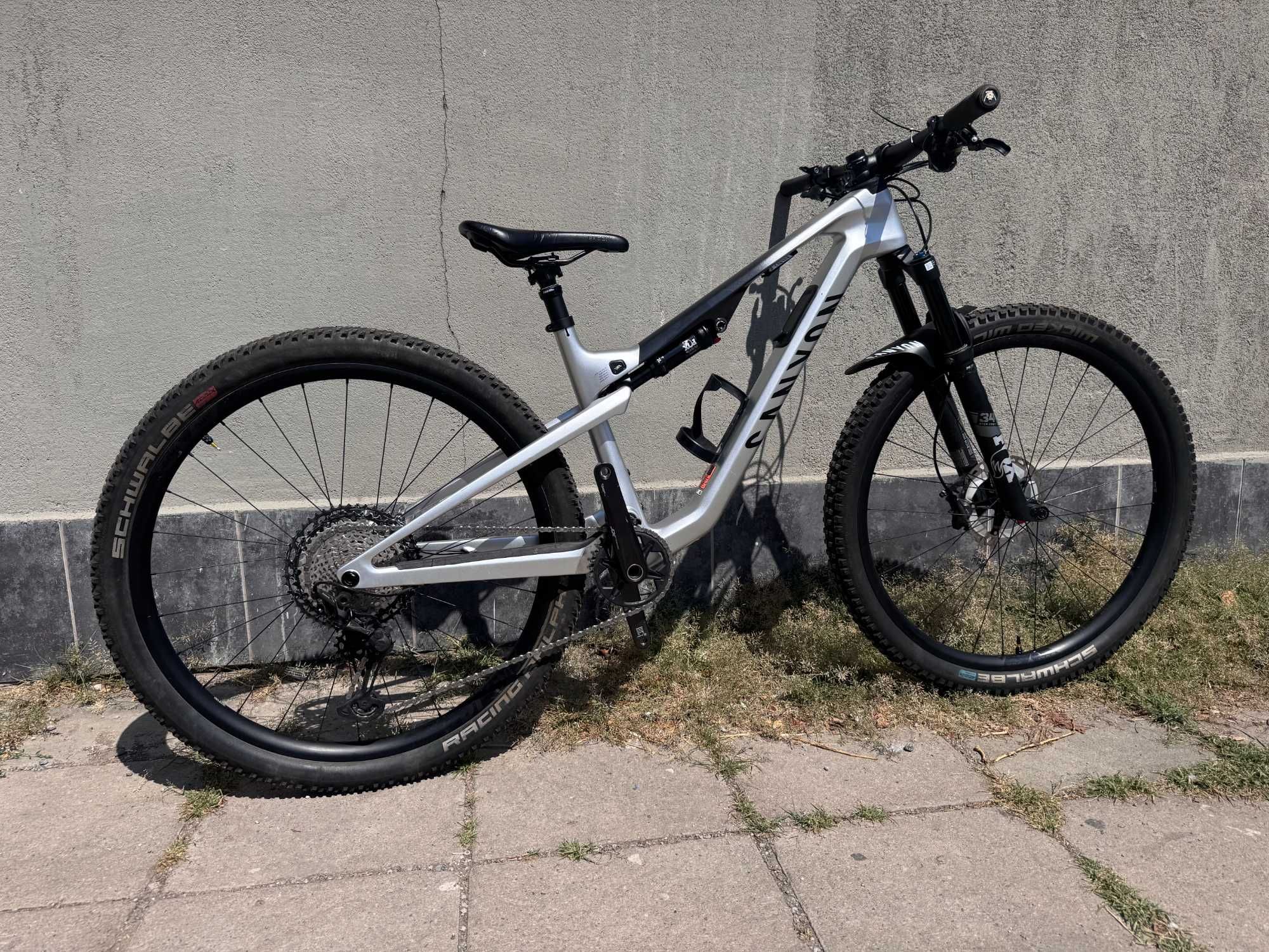 Canyon Lux CF 8 (2024)